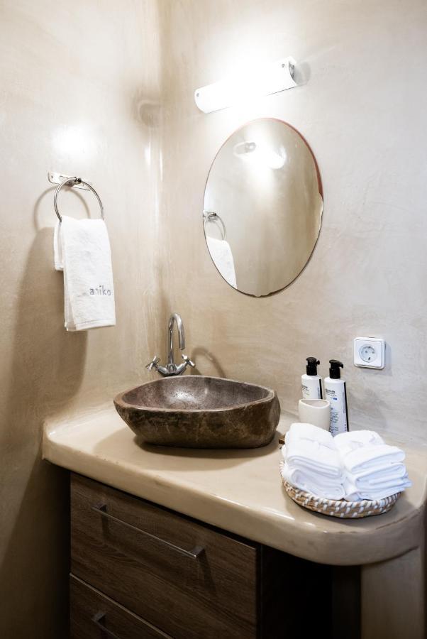 Aniko Suites Psarou ซารู ภายนอก รูปภาพ