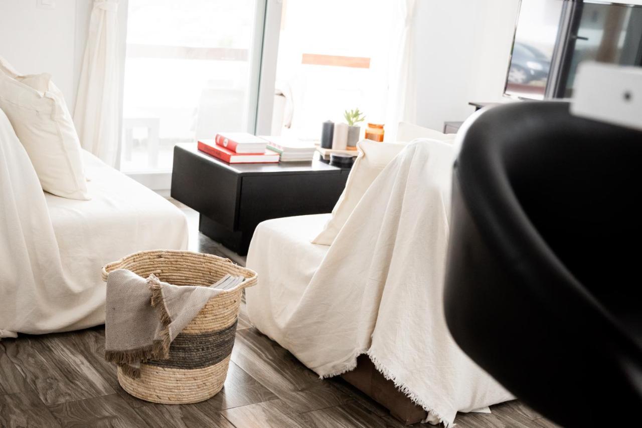 Aniko Suites Psarou ซารู ภายนอก รูปภาพ