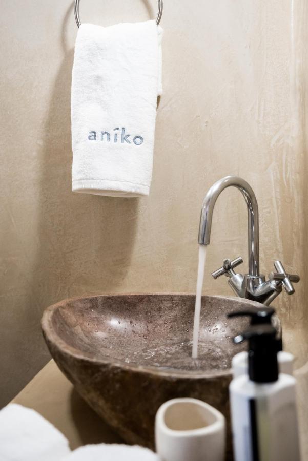 Aniko Suites Psarou ซารู ภายนอก รูปภาพ