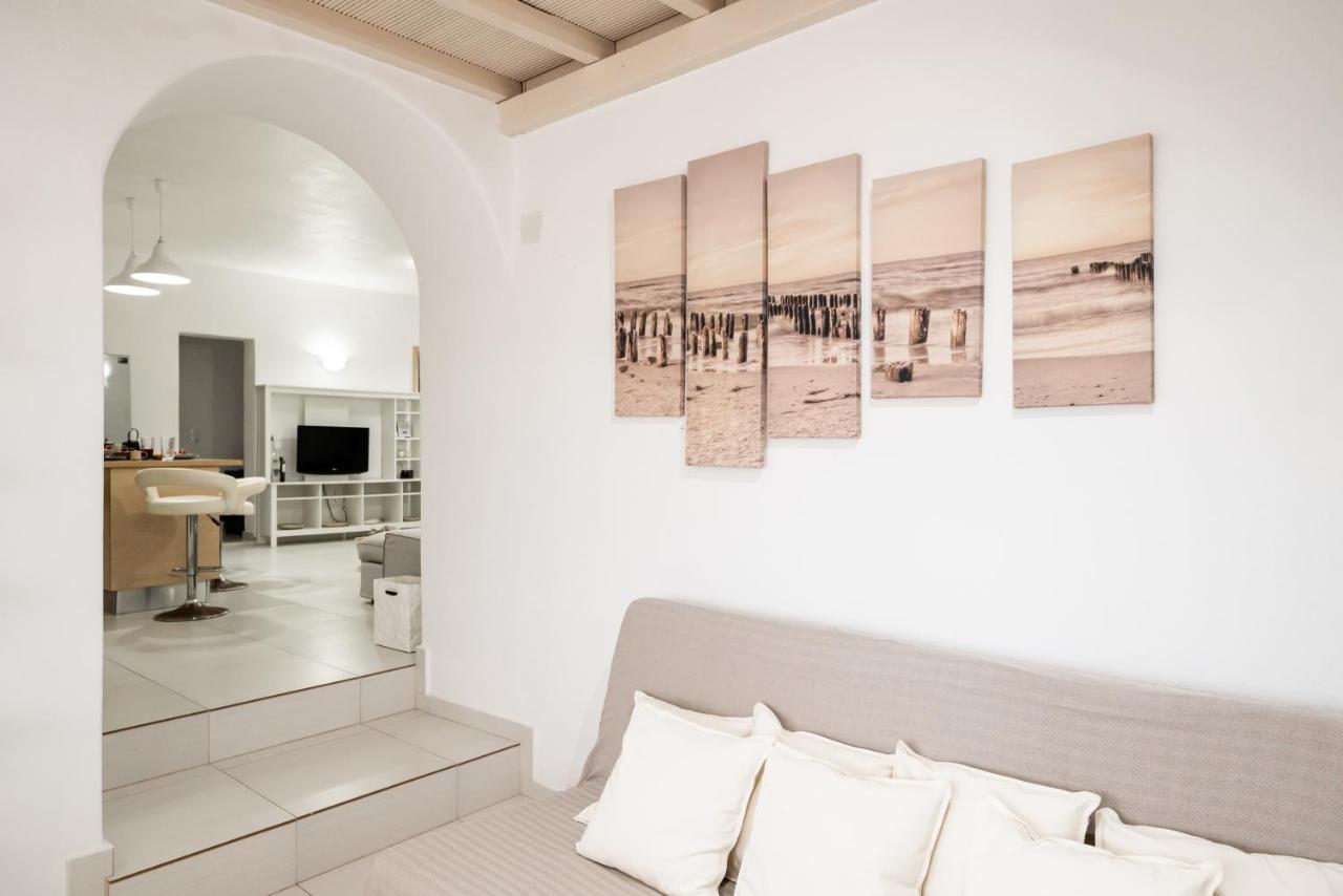 Aniko Suites Psarou ซารู ภายนอก รูปภาพ